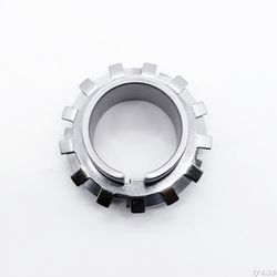 Adapter Sleeve He3092 He3096 He30/500 He3120 He3122 He3124 He3126 He3128 He3130 He3132 He3134 He3136 He3138 He3140 He3144