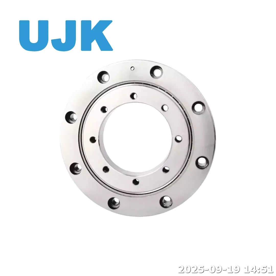 P5 P4 P2 Ra9008 Rb9016 Xsu080168 Ru66 Ru124 Ru228 Ru42 Ru178 Cross Roller Bearings Cross Roller Slewing Ring Bulk in Stock pictures & photos