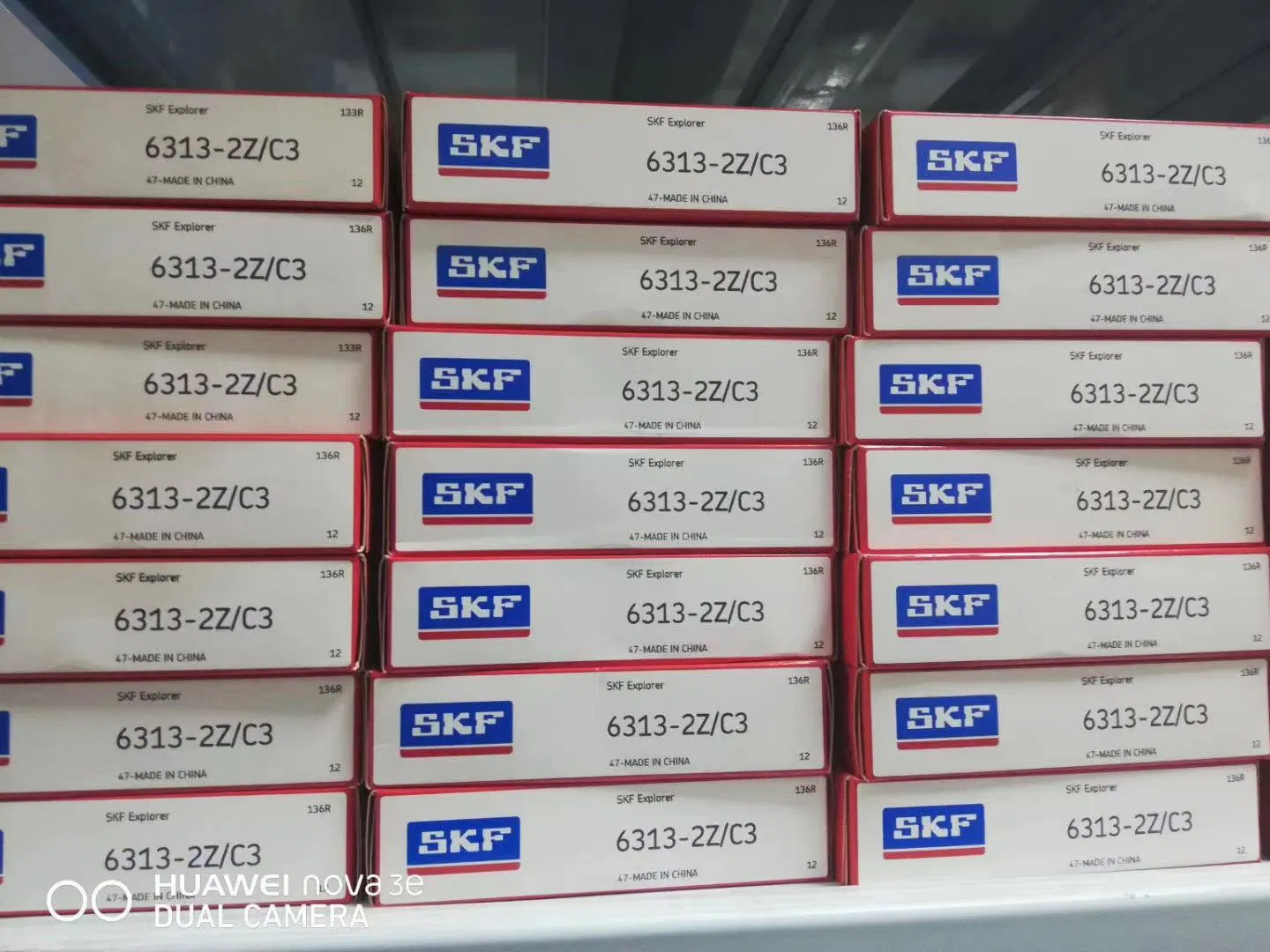 High Quality Bearing 22320 22322 22324 22326 22328 22330 22332 22334 Cck/W33 Spherical Roller Bearing S K F F a G Bearings pictures & photos