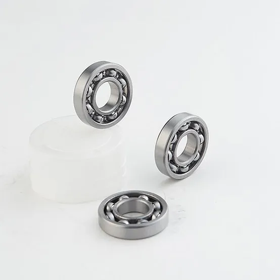 Miniature Ball Bearings 687 Zz Bearing 694zz 7X13X4 624VV 7X14X5 Bearing 4X9X4 604 699RS 9X17X5 Mr84zz Bearing Mr106 Zz Smr63 9X20X6 6801zz Bearing NSK 696z pictures & photos