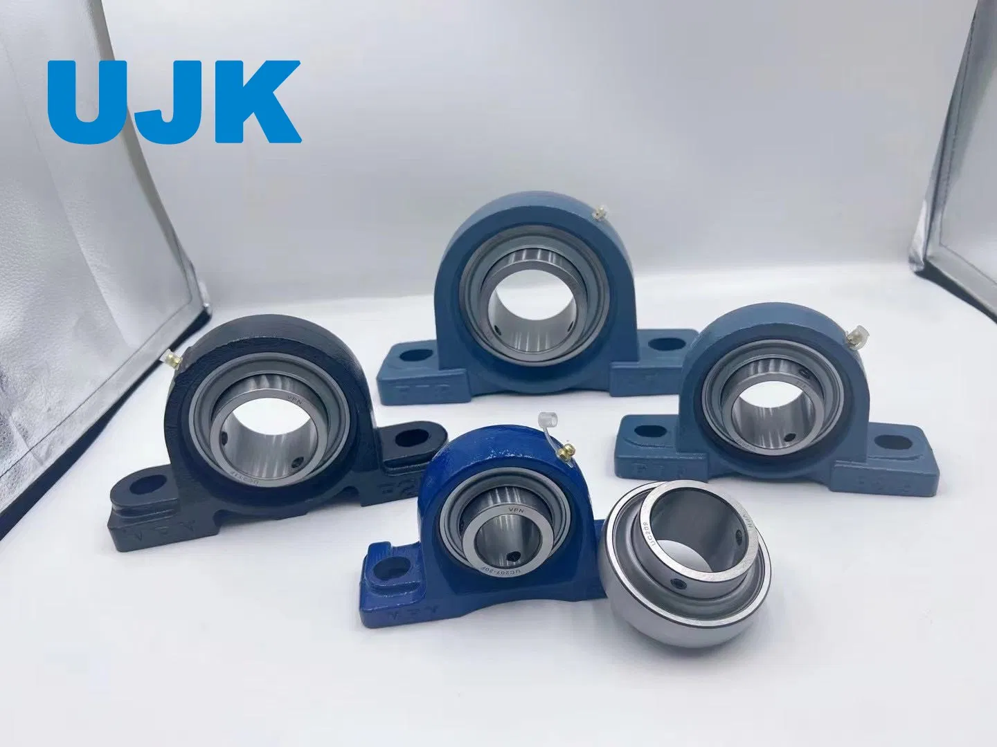 Ujk 100mm Shaft & Pillow Block Bearings UCT210 Set, Ball Bearing Block Carbon Steel for Conveyor Drives pictures & photos